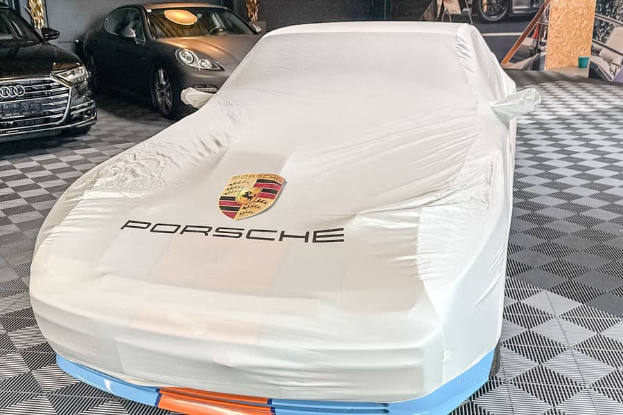 Fahrzeuggarage Porsche